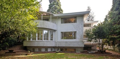 3335 Granville Street, Vancouver