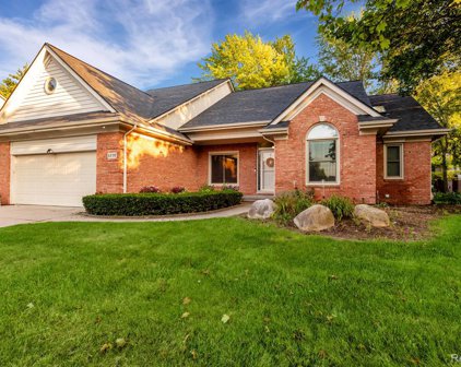 6778 BAYTREE, Shelby Twp