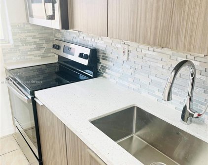 605 W 68th St Unit #23, Hialeah