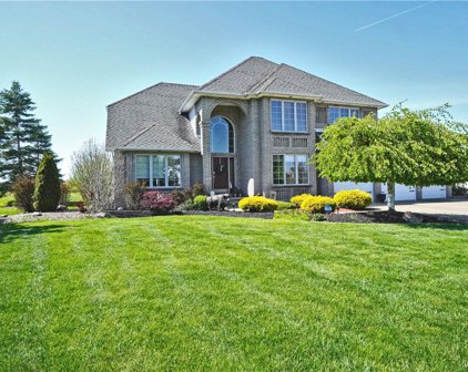 5572 Pebble Beach  Drive, Hamburg-144889