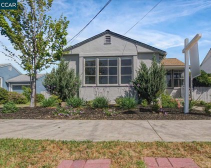 1216 W 8th St, Antioch