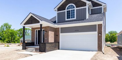 27518 Maryjane Lane W, Chesterfield Twp
