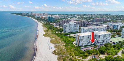 177 Ocean Lane Dr Unit #106, Key Biscayne