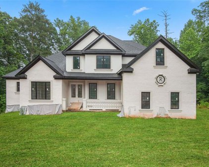 110 Ensley Point, Fayetteville