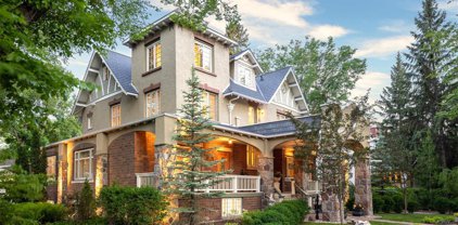 870 University  Drive, Saskatoon