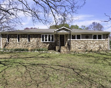 3509 State Park Road, Greenville