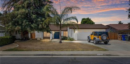 8000 Sutherland Drive, Bakersfield