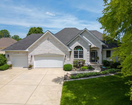 9725 N Summer Ridge Court, Mooresville