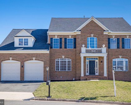 45921 Pullman Ct, Sterling
