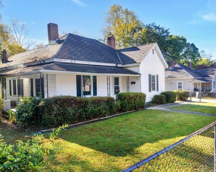 26 W Main St., Ware Shoals