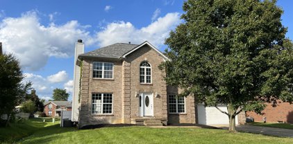 512 Circle Valley Dr, Shepherdsville