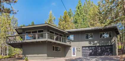 1914 Nw West Hills  Avenue, Bend