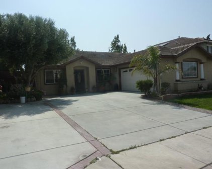 864 Las Flores ST, Soledad