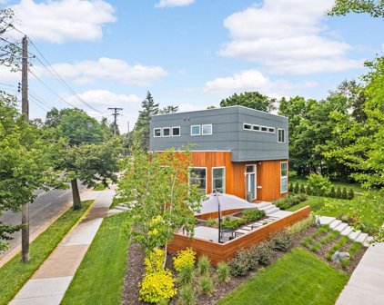 501 Cedar Lake Road S, Minneapolis