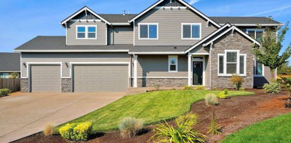 208 Alder Ct, Sublimity