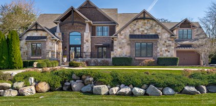 10704 Club Chase, Fishers