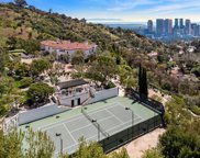 9904  Kip Dr, Beverly Hills image