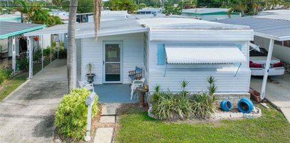 7490 46th Ave N Unit 204, St Petersburg