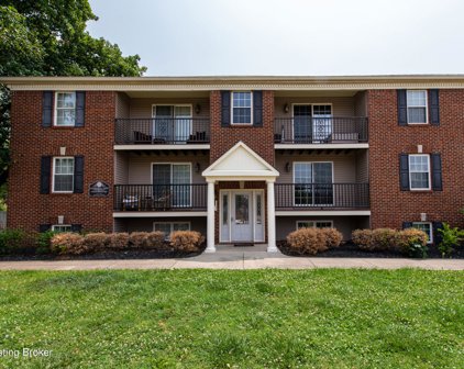 325 W Stephen Foster Ave Unit 202, Bardstown
