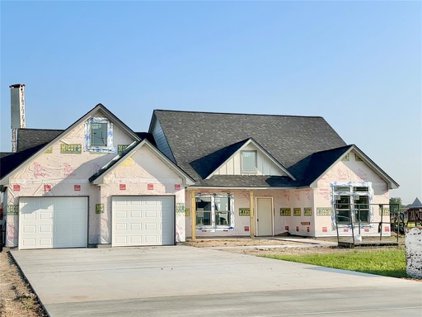914 Angus Trail, Angleton