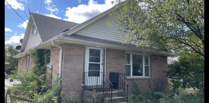 2737 West Bottsford Avenue, Greenfield
