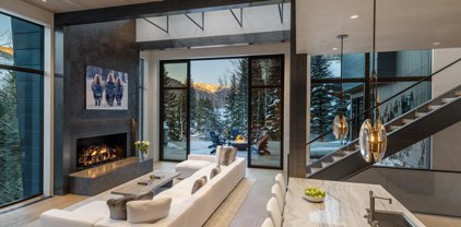 307 Rockledge Road, Vail