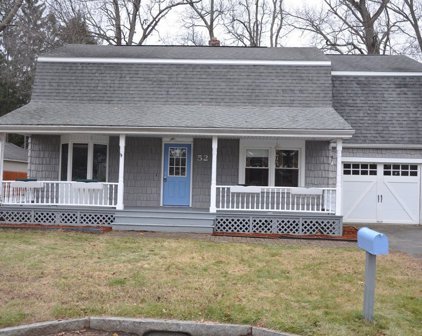 52 Bairdcrest Rd, Springfield