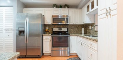 900 Colony Point Cir Unit #510, Pembroke Pines
