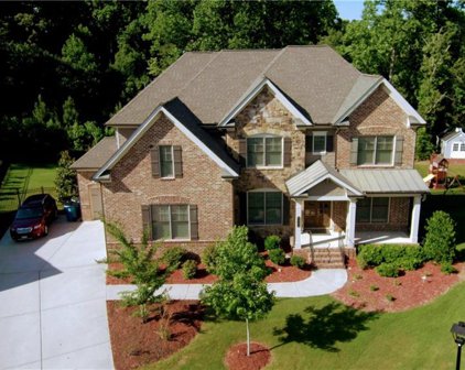 730 Bent Hickory Court, Suwanee