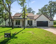 207 Colonial  Drive, Mabank image
