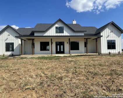 28016 Countryside Dr, New Braunfels