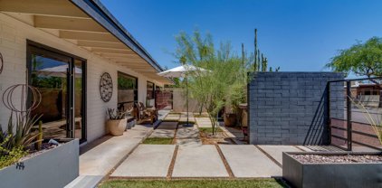 5012 N 71st Place, Paradise Valley