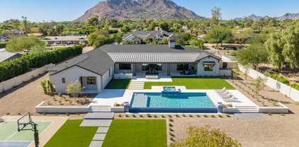 5301 N 69th Place, Paradise Valley