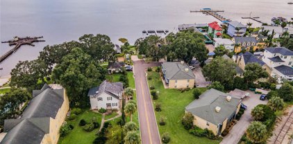 221 W 3rd Avenue, Mount Dora