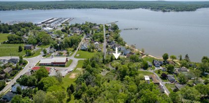 346 Cather Ave, Charlestown