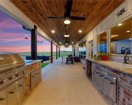 375 J B Vandiver  Loop, Moody