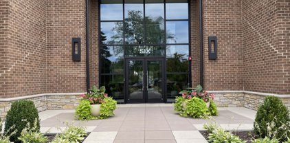 6 Oak Brook Club Drive Unit #K106, Oak Brook