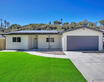 5221 Auburn Drive, San Diego