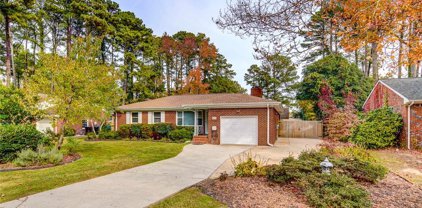 912 Baillio Drive, Northeast Virginia Beach