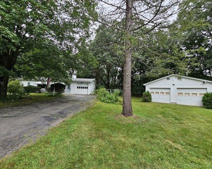 14 Mulberry Ln, Ashland