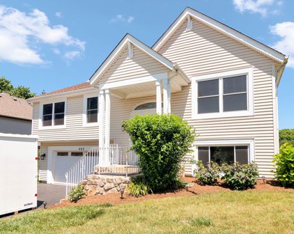 460 Harvard Lane, Bartlett