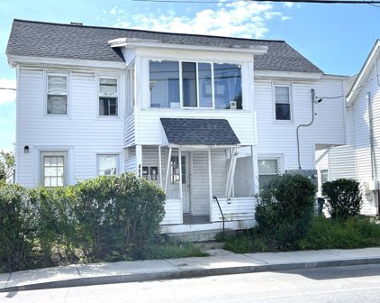 494 Lincoln Street, Marlborough