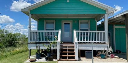 209 W Rustic Oak Ln, Rockport