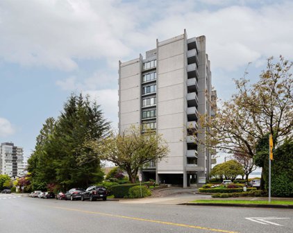 1930 Bellevue Avenue Unit 301, West Vancouver