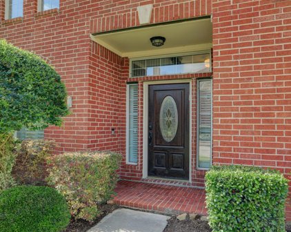 1408 S Friendswood Drive Unit 106, Friendswood