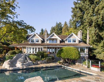3460 Mathers Avenue, West Vancouver