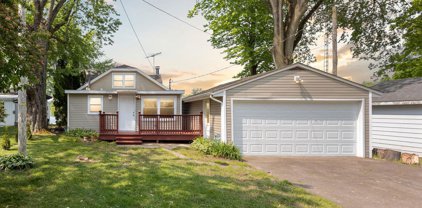 25031 Lake Shore Drive, Dowagiac
