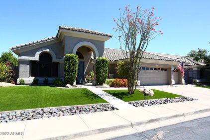 10227 N 54th Place, Paradise Valley