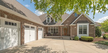 21321 S Timber Trail, Shorewood
