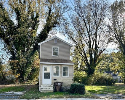 622 Washington St, Cambridge